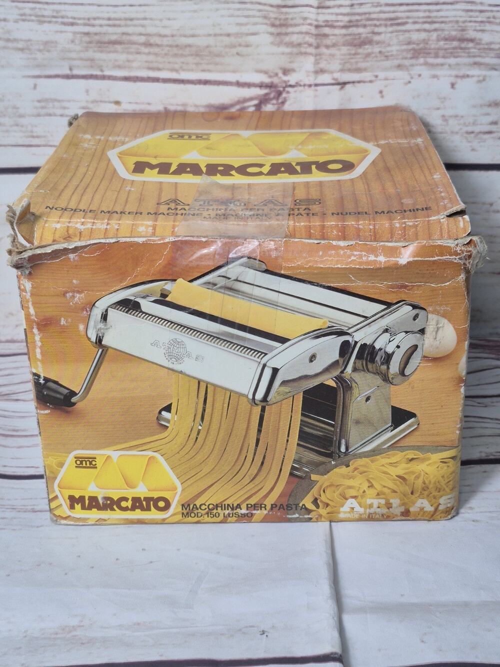 Marcato Atlas 150 Lusso Pasta Machine with Pappardelle Attachment & Booklets